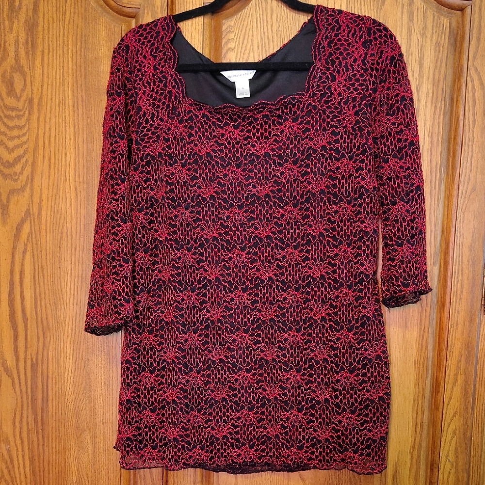 Christopher & Banks Red lace 3/4 Sleeve Top
